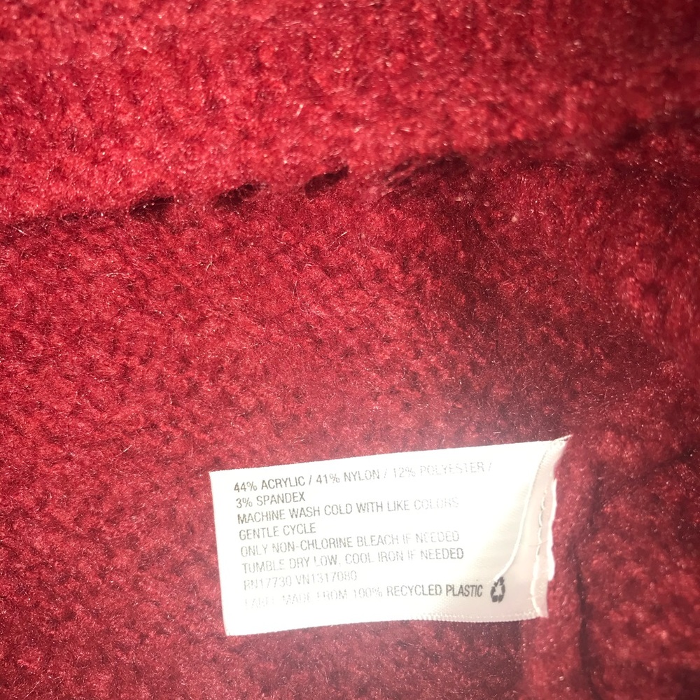 Universal Thread Sweater - Picture 4 of 6